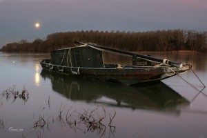 Loire Dame LumièreLes Ponts de Cé. Anjou